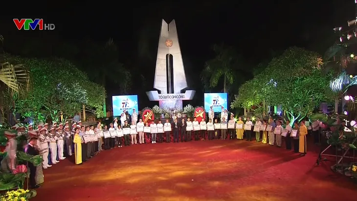 Khai trương Cổng thông tin điện tử về liệt sỹ, mộ liệt sỹ và nghĩa trang liệt sỹ - Ảnh 1.