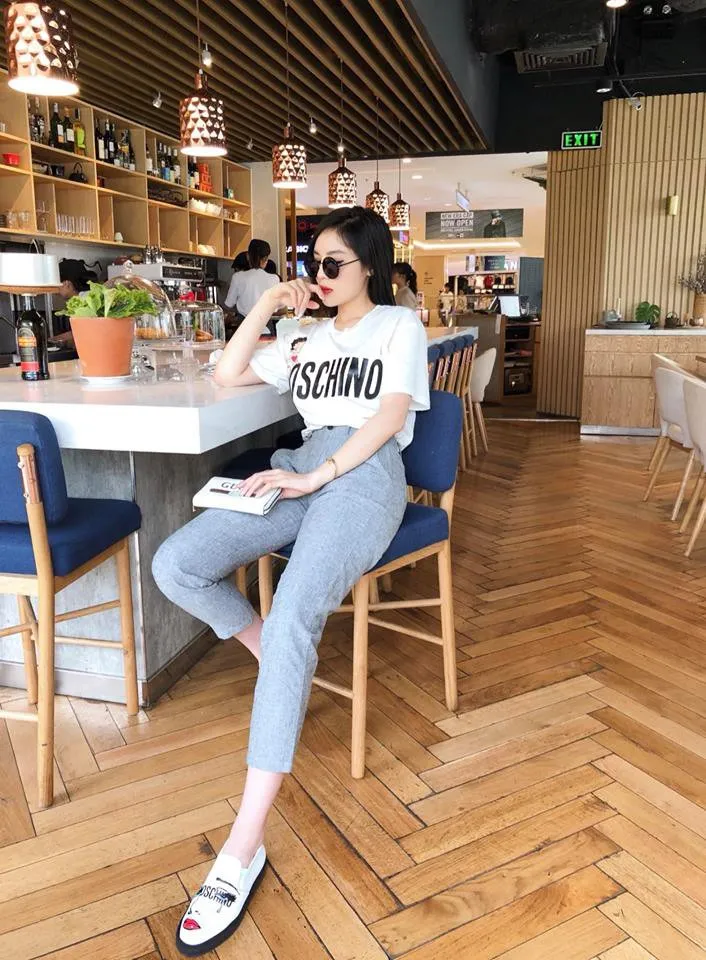 Sao Việt mặc gì trong thời tiết nắng nóng - Ảnh 7. Sao Việt mặc gì trong thời tiết nắng nóng - Ảnh 7.
