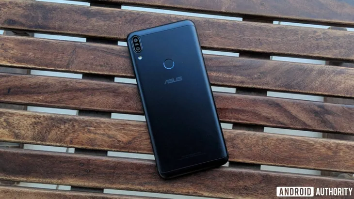 Ra mắt ZenFone Max Pro, Asus quyết đấu ở phân khúc smartphone giá rẻ - Ảnh 1. Ra mắt ZenFone Max Pro, Asus quyết đấu ở phân khúc smartphone giá rẻ - Ảnh 1.