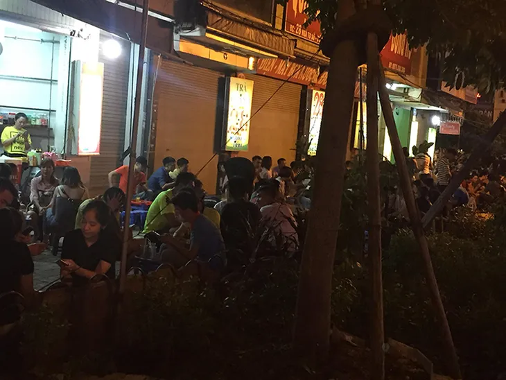 Nắng nóng kéo dài, nhiều người hưởng lời? - Ảnh 9. Nắng nóng kéo dài, nhiều người hưởng lời? - Ảnh 9.