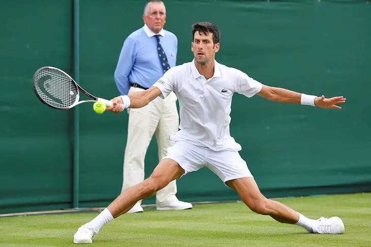 Ngược dòng trước Edmund, Djokovic thẳng tiến vào vòng 4 Wimbledon 2018 - Ảnh 3. Ngược dòng trước Edmund, Djokovic thẳng tiến vào vòng 4 Wimbledon 2018 - Ảnh 3.
