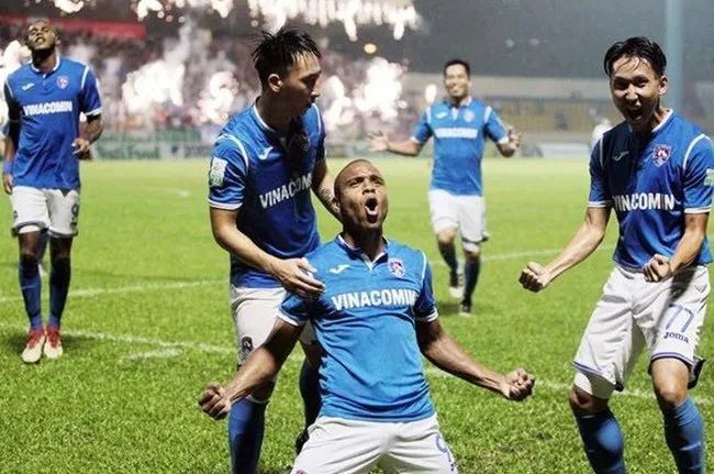 Lịch thi đấu Nuti Café V.League 2018 ngày 08/7: Tâm điểm trên sân Hàng Đẫy - Ảnh 3. Lịch thi đấu Nuti Café V.League 2018 ngày 08/7: Tâm điểm trên sân Hàng Đẫy - Ảnh 3.