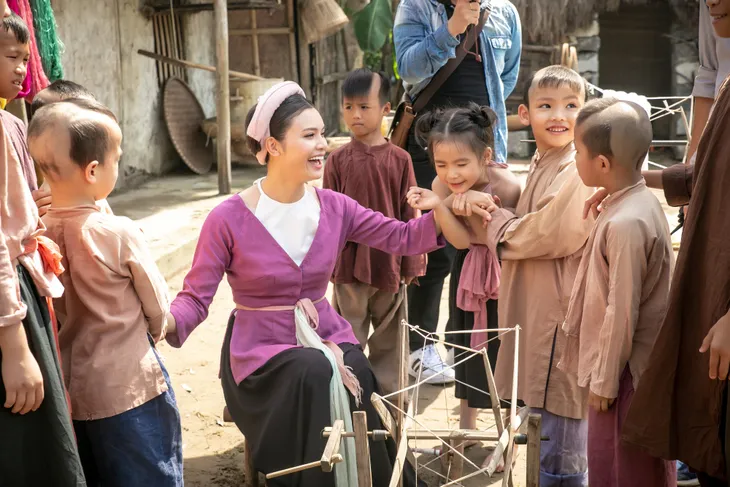 Ca sĩ Phạm Phương Thảo ra mắt MV Chàng vinh quy kỷ niệm 20 năm ca hát - Ảnh 3. Ca sĩ Phạm Phương Thảo ra mắt MV Chàng vinh quy kỷ niệm 20 năm ca hát - Ảnh 3.