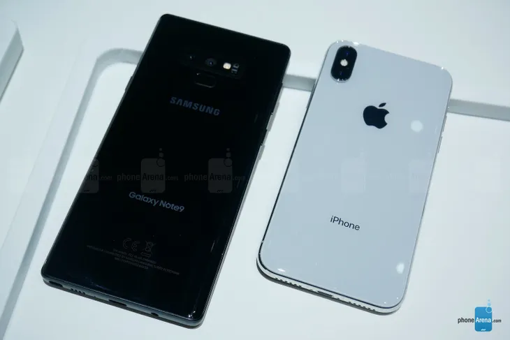 Đọ đáng Galaxy Note 9 và iPhone X: Ai chất hơn ai? - Ảnh 5. Đọ đáng Galaxy Note 9 và iPhone X: Ai chất hơn ai? - Ảnh 5.