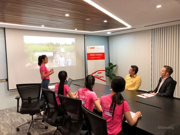 Hoa hậu Việt Nam 2018 – Người đẹp nhân ái: Thí sinh tự tin thuyết trình tiếng Anh - Ảnh 1. Hoa hậu Việt Nam 2018 – Người đẹp nhân ái: Thí sinh tự tin thuyết trình tiếng Anh - Ảnh 1.