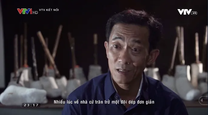 PTL Người đóng giày làng phong: Sự lặng thầm của tình yêu thương, thấu hiểu và đồng cảm - Ảnh 2. PTL Người đóng giày làng phong: Sự lặng thầm của tình yêu thương, thấu hiểu và đồng cảm - Ảnh 2.
