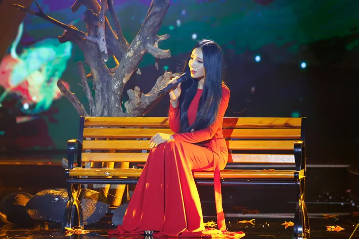 “Nữ hoàng phòng trà” – Quỳnh Lan bộc lộ tố chất nghệ sĩ từ khi 5 tuổi - Ảnh 1. “Nữ hoàng phòng trà” – Quỳnh Lan bộc lộ tố chất nghệ sĩ từ khi 5 tuổi - Ảnh 1.