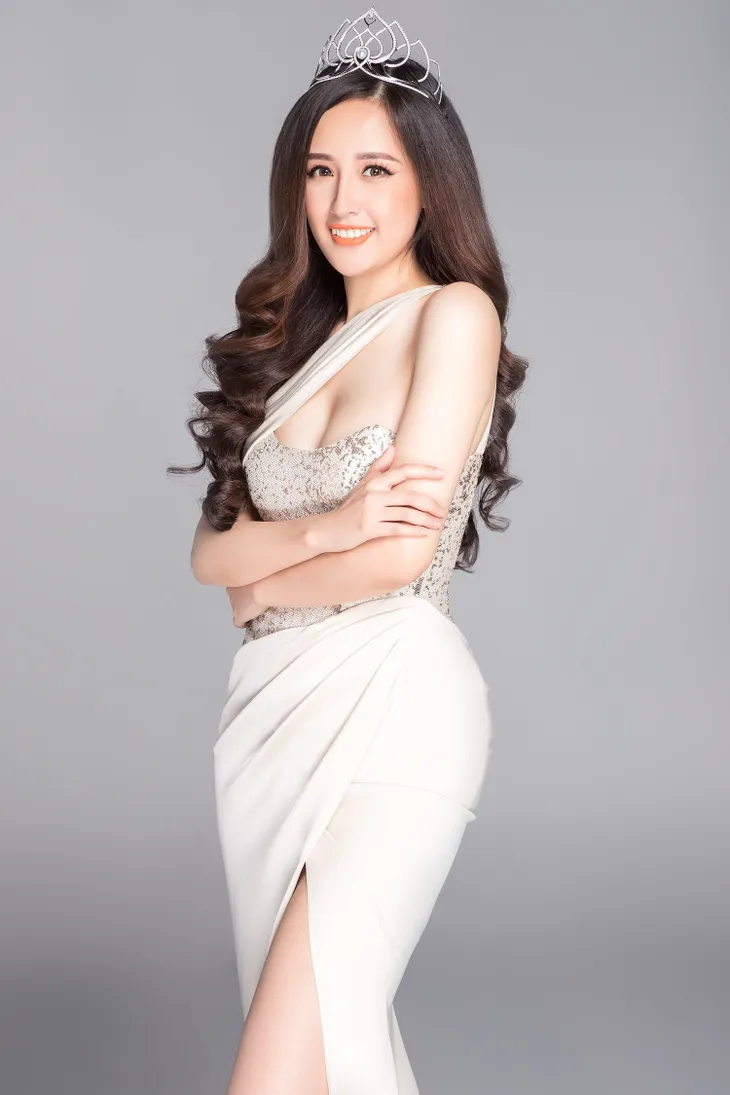 Vì sao Hoa hậu Mai Phương Thúy lặn mất tăm khỏi showbiz? - Ảnh 2. Vì sao Hoa hậu Mai Phương Thúy lặn mất tăm khỏi showbiz? - Ảnh 2.