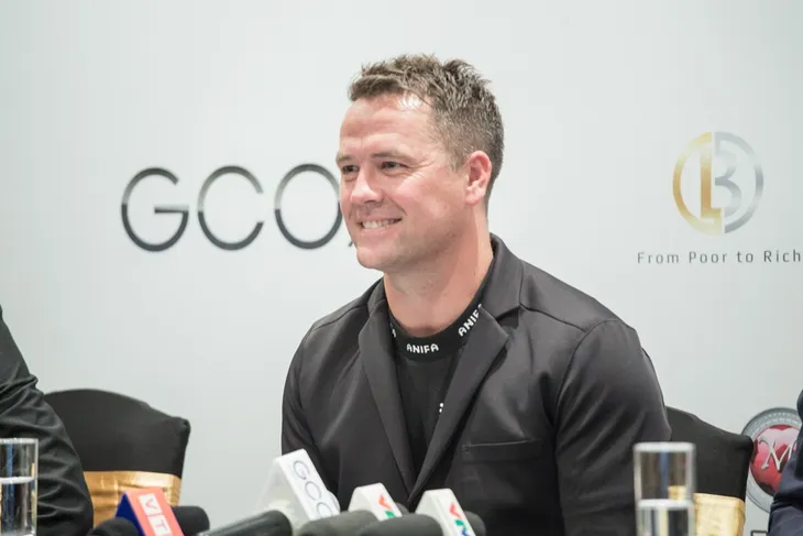 Michael Owen và giấc mơ chinh phục ngành công nghiệp thời trang - Ảnh 1. Michael Owen và giấc mơ chinh phục ngành công nghiệp thời trang - Ảnh 1.