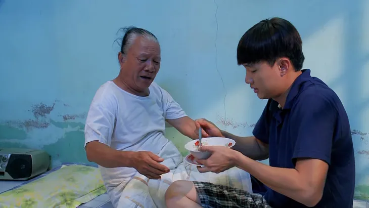 Cung đường tội lỗi - Tập 9: 20 năm sau, Hải có hai con trai trái dấu mọi mặt - Ảnh 6. Cung đường tội lỗi - Tập 9: 20 năm sau, Hải có hai con trai trái dấu mọi mặt - Ảnh 6.
