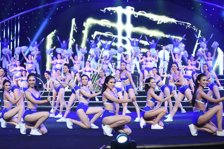 Lộ diện Top 3 Người đẹp thể thao của Hoa hậu Việt Nam 2018 - Ảnh 8. Lộ diện Top 3 Người đẹp thể thao của Hoa hậu Việt Nam 2018 - Ảnh 8.