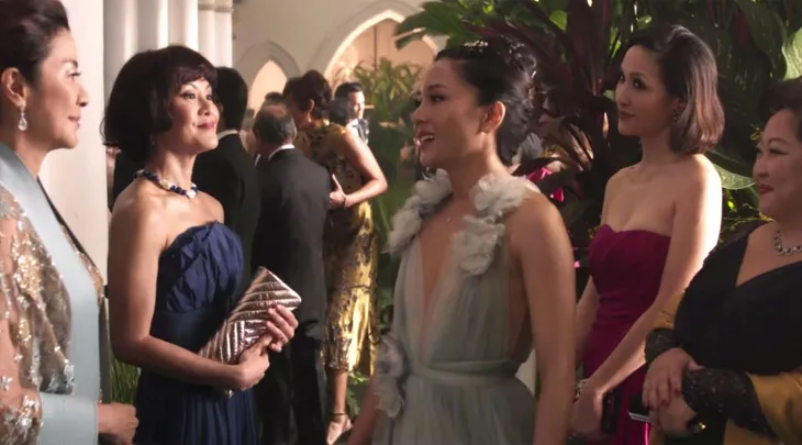 Sau 5 ngày công chiếu, Crazy Rich Asians gây tiếng vang lớn với doanh thu 34 triệu USD - Ảnh 1. Sau 5 ngày công chiếu, Crazy Rich Asians gây tiếng vang lớn với doanh thu 34 triệu USD - Ảnh 1.