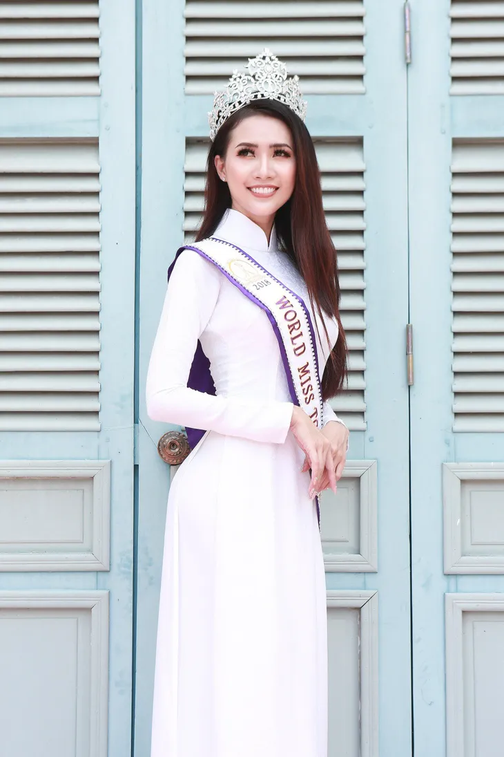 Phan Thị Mơ rạng rỡ về quê Tiền Giang sau khi đăng quang Hoa hậu - Ảnh 4.