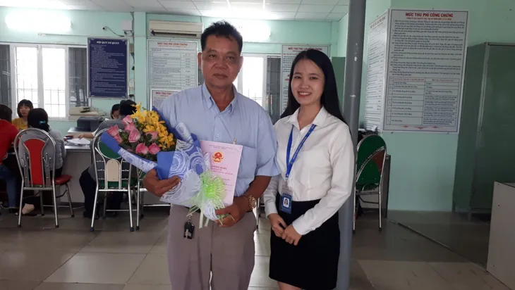 Nhiều khách hàng Evoreal nhận chứng nhận sử dụng đất khu dân cư xã An Ngãi - Ảnh 1.