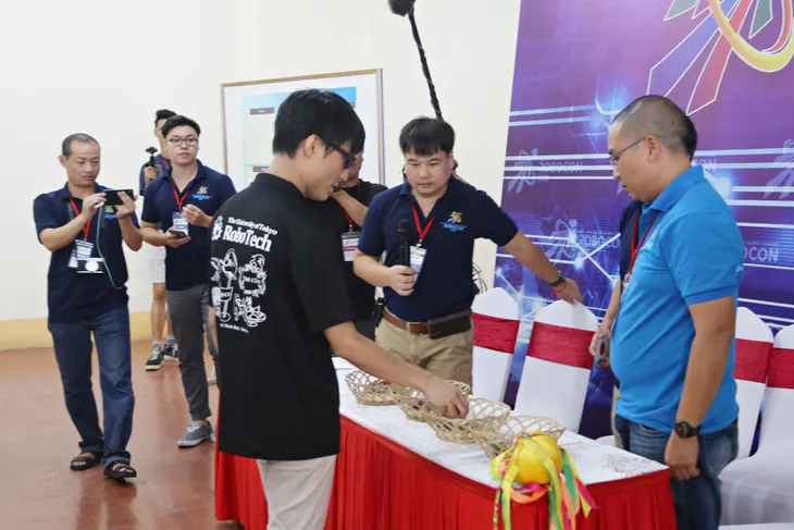 Kết quả bốc thăm chia bảng ABU Robocon 2018 - Ảnh 8. Kết quả bốc thăm chia bảng ABU Robocon 2018 - Ảnh 8.