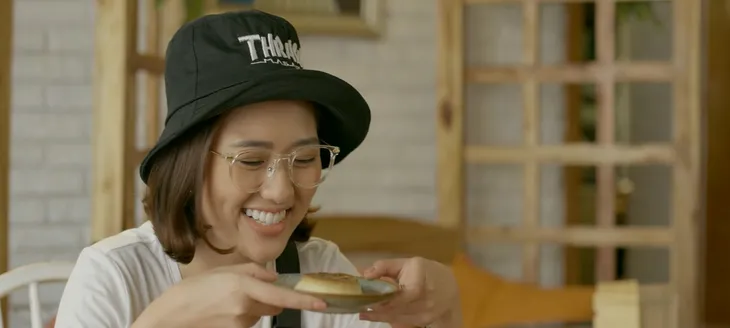 Yêu thì ghét thôi: Phương Anh (Trang Cherry) nuốt trọn nhẫn đính hôn từ Sĩ (Ngọc Dũng) - Ảnh 2. Yêu thì ghét thôi: Phương Anh (Trang Cherry) nuốt trọn nhẫn đính hôn từ Sĩ (Ngọc Dũng) - Ảnh 2.