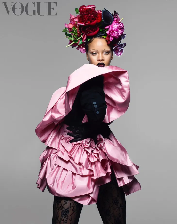 Rihanna đầy ấn tượng trên Vogue Anh - Ảnh 3. Rihanna đầy ấn tượng trên Vogue Anh - Ảnh 3.