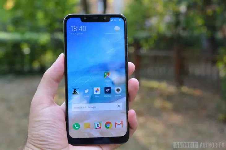 Pocophone F1 cháy hàng tại Ấn Độ - Ảnh 1. Pocophone F1 cháy hàng tại Ấn Độ - Ảnh 1.
