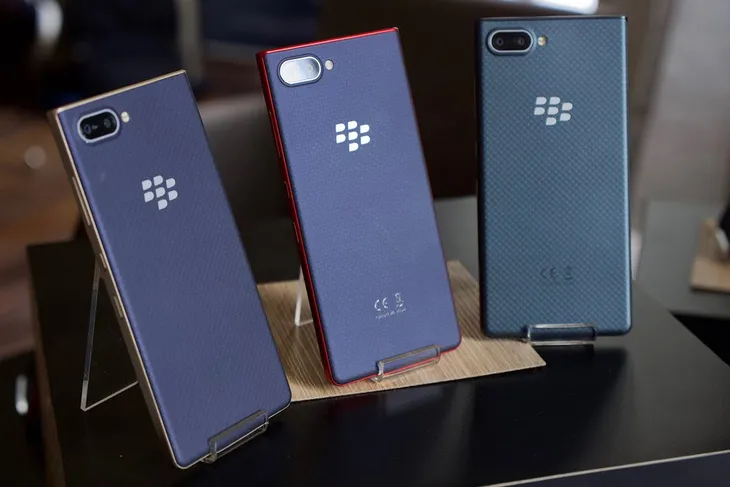 BlackBerry KEY2 LE ra mắt với giá bán dễ chịu - Ảnh 1. BlackBerry KEY2 LE ra mắt với giá bán dễ chịu - Ảnh 1.