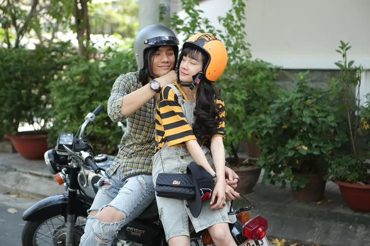 Ngắm gu thời trang chất lừ của Nhã Phương trong Ngày ấy mình đã yêu - Ảnh 16. Ngắm gu thời trang chất lừ của Nhã Phương trong Ngày ấy mình đã yêu - Ảnh 16.