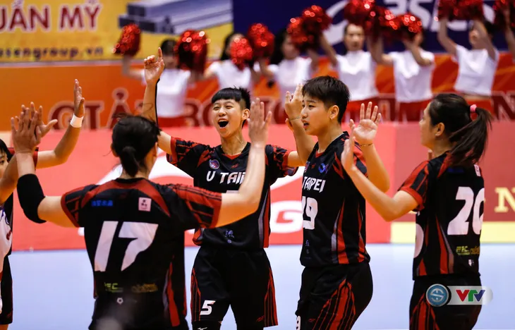 ẢNH: Những khoảnh khắc ấn tượng trong ngày thi đấu khai mạc VTV Cup Ống nhựa Hoa Sen 2018 - Ảnh 6. ẢNH: Những khoảnh khắc ấn tượng trong ngày thi đấu khai mạc VTV Cup Ống nhựa Hoa Sen 2018 - Ảnh 6.