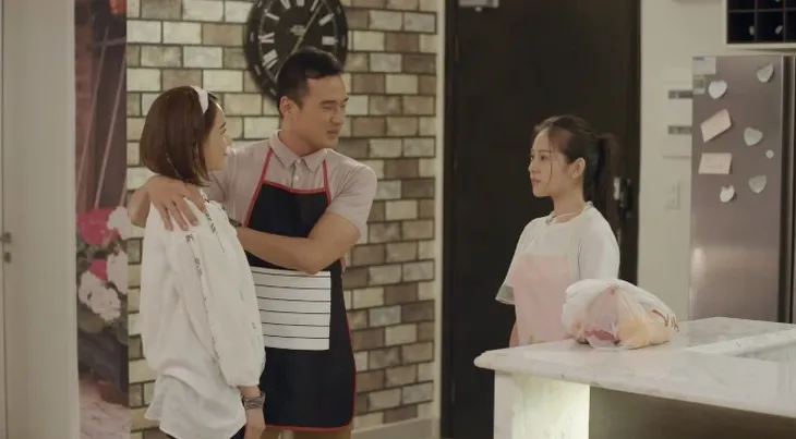 Ngày ấy mình đã yêu - Tập 17: Nam - Hạ tíu tít khiến Dung nóng mắt lên mặt với Hạ - Ảnh 1. Ngày ấy mình đã yêu - Tập 17: Nam - Hạ tíu tít khiến Dung nóng mắt lên mặt với Hạ - Ảnh 1.