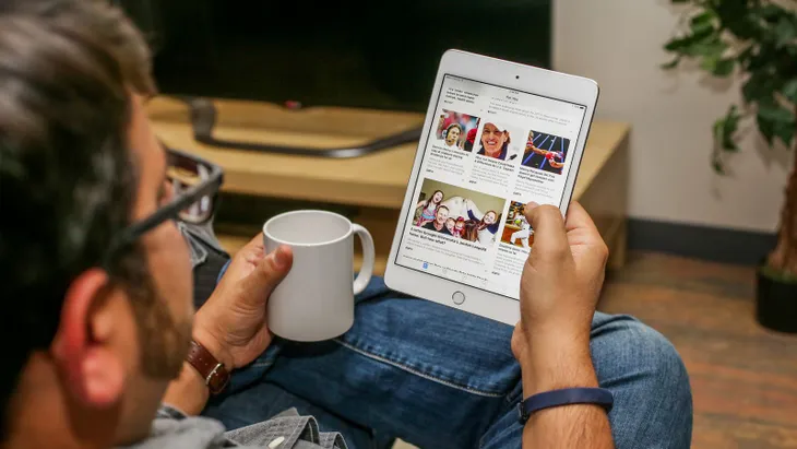 Bán chạy như tôm tươi, ai bảo iPad đã hết thời? - Ảnh 1. Bán chạy như tôm tươi, ai bảo iPad đã hết thời? - Ảnh 1.