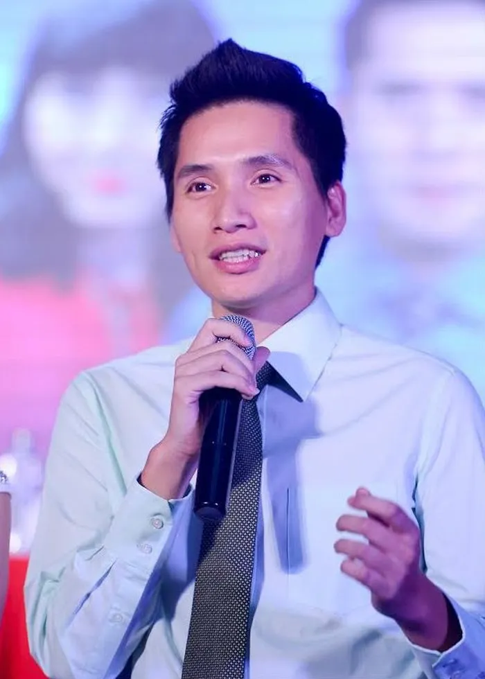 12 nam MC điển trai, tài giỏi lọt đề cử VTV Awards 2018 - Họ là ai? - Ảnh 2. 12 nam MC điển trai, tài giỏi lọt đề cử VTV Awards 2018 - Họ là ai? - Ảnh 2.