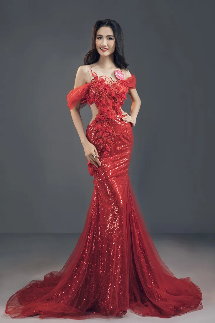 Ngắm trọn bộ ảnh chính thức của 43 thí sinh Chung kết Hoa hậu Việt Nam 2018 - Ảnh 39. Ngắm trọn bộ ảnh chính thức của 43 thí sinh Chung kết Hoa hậu Việt Nam 2018 - Ảnh 39.
