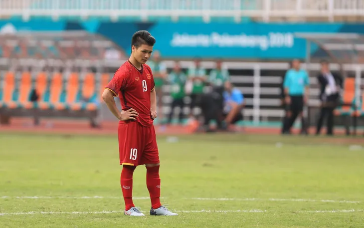 ẢNH: Olympic Việt Nam giành vị trí thứ 4 tại ASIAD khi để thua Olympic UAE trong loạt đá luân lưu - Ảnh 12. ẢNH: Olympic Việt Nam giành vị trí thứ 4 tại ASIAD khi để thua Olympic UAE trong loạt đá luân lưu - Ảnh 12.