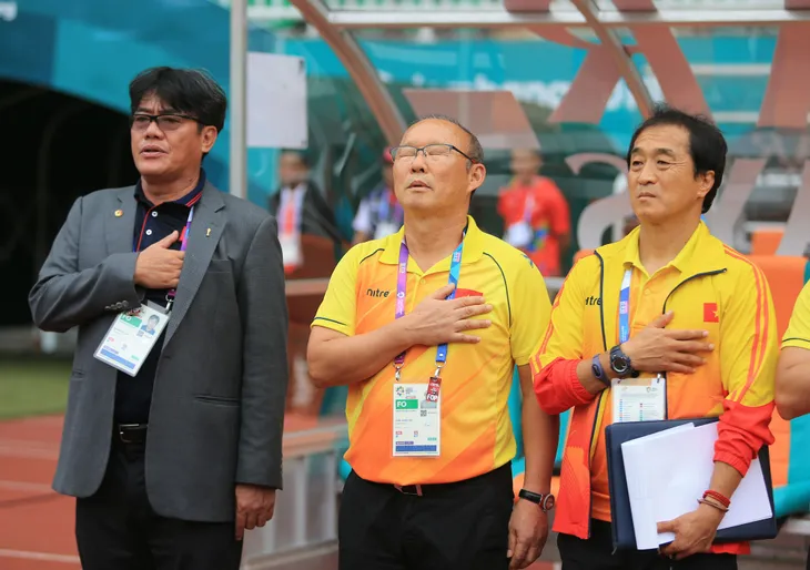 ẢNH: Olympic Việt Nam giành vị trí thứ 4 tại ASIAD khi để thua Olympic UAE trong loạt đá luân lưu - Ảnh 4. ẢNH: Olympic Việt Nam giành vị trí thứ 4 tại ASIAD khi để thua Olympic UAE trong loạt đá luân lưu - Ảnh 4.