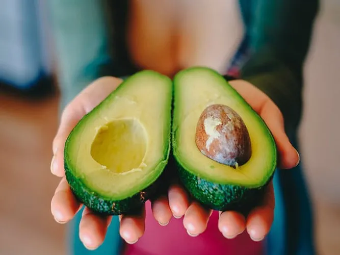 9 loại trái cây low-carb để giảm cân bạn nên thử ngay - Ảnh 3. 9 loại trái cây low-carb để giảm cân bạn nên thử ngay - Ảnh 3.