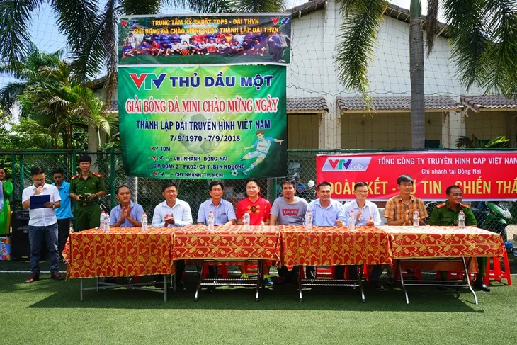 Sôi nổi giải thể thao Truyền dẫn phát sóng VTV - Thủ Dầu Một kỷ niệm Quốc khánh và 7/9 - Ảnh 2. Sôi nổi giải thể thao Truyền dẫn phát sóng VTV - Thủ Dầu Một kỷ niệm Quốc khánh và 7/9 - Ảnh 2.