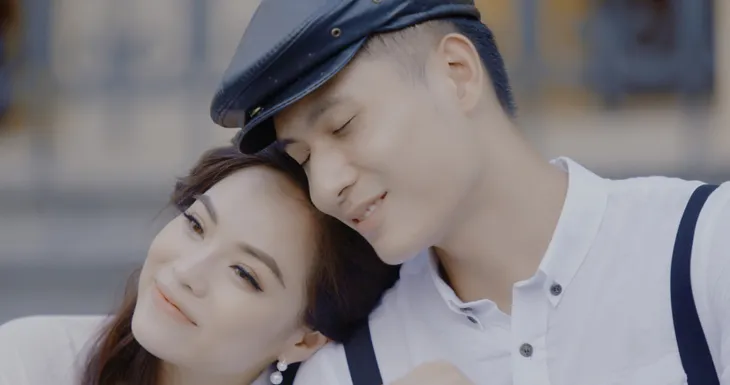 Sao mai Mai Diệu Ly kể chuyện tình êm đềm trong MV về Hà Nội - Ảnh 7. Sao mai Mai Diệu Ly kể chuyện tình êm đềm trong MV về Hà Nội - Ảnh 7.