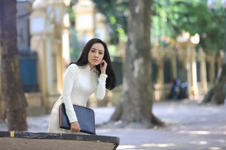 BTV Hoài Anh lần đầu tiết lộ về vai diễn với NSƯT Mạnh Cường - Ảnh 3. BTV Hoài Anh lần đầu tiết lộ về vai diễn với NSƯT Mạnh Cường - Ảnh 3.