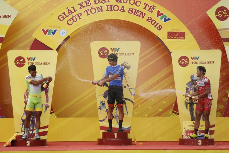 Chặng 13 giải xe đạp quốc tế VTV Cup Tôn Hoa Sen 2018: Im Jaeyeon tiếp tục về nhất chặng - Ảnh 4. Chặng 13 giải xe đạp quốc tế VTV Cup Tôn Hoa Sen 2018: Im Jaeyeon tiếp tục về nhất chặng - Ảnh 4.