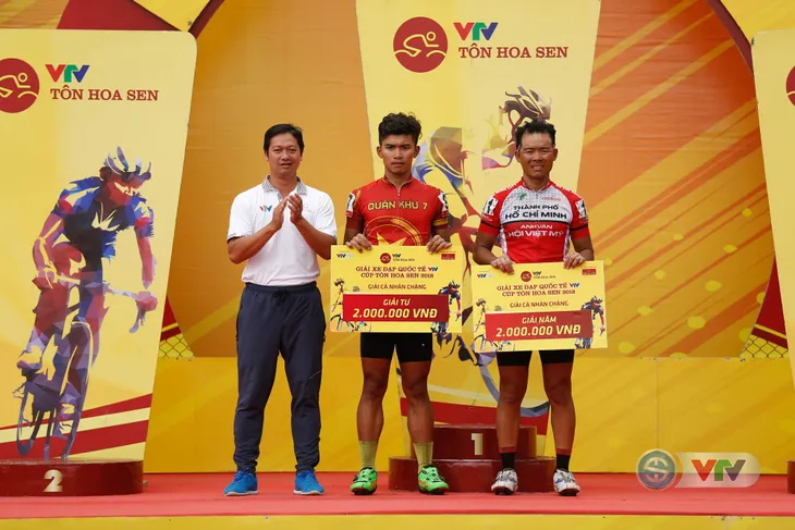 ẢNH: Những khoảnh khắc ấn tượng chặng 13 Giải xe đạp quốc tế VTV Cup Tôn Hoa Sen 2018 - Ảnh 15. ẢNH: Những khoảnh khắc ấn tượng chặng 13 Giải xe đạp quốc tế VTV Cup Tôn Hoa Sen 2018 - Ảnh 15.