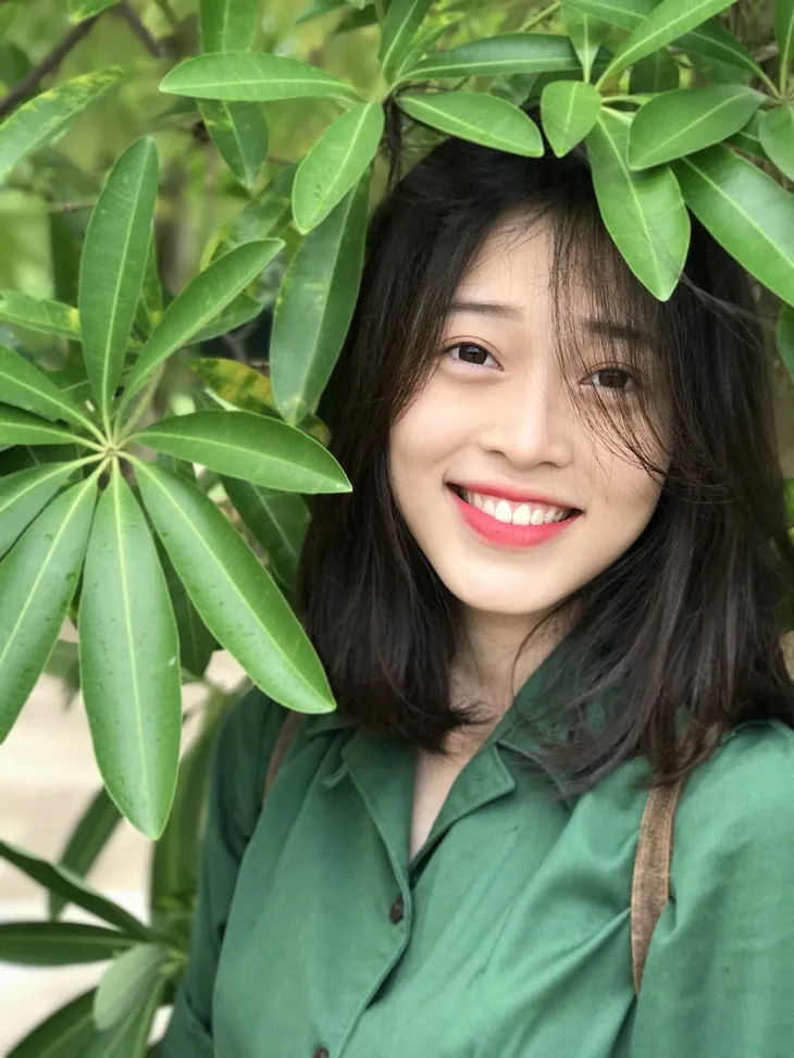 Nhan sắc đời thường vạn người mê của Á hậu 1 Bùi Phương Nga - Ảnh 1. Nhan sắc đời thường vạn người mê của Á hậu 1 Bùi Phương Nga - Ảnh 1.