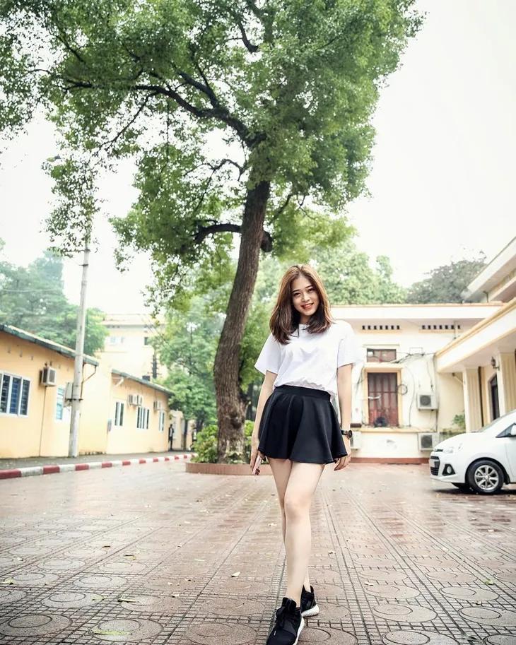 Nhan sắc đời thường vạn người mê của Á hậu 1 Bùi Phương Nga - Ảnh 7. Nhan sắc đời thường vạn người mê của Á hậu 1 Bùi Phương Nga - Ảnh 7.