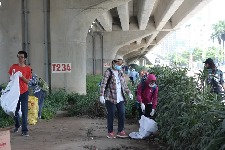 World Cleanup Day: Cùng chung tay dọn sạch các bãi rác tự phát - Ảnh 3. World Cleanup Day: Cùng chung tay dọn sạch các bãi rác tự phát - Ảnh 3.
