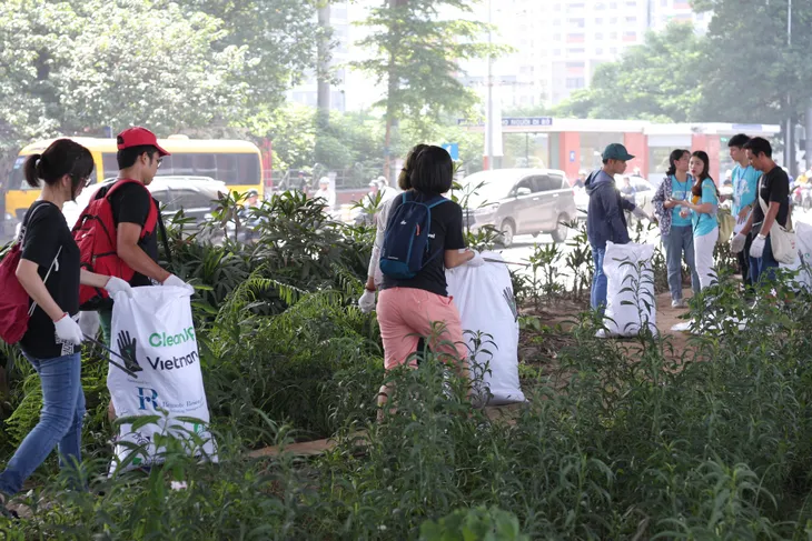 World Cleanup Day: Cùng chung tay dọn sạch các bãi rác tự phát - Ảnh 2. World Cleanup Day: Cùng chung tay dọn sạch các bãi rác tự phát - Ảnh 2.