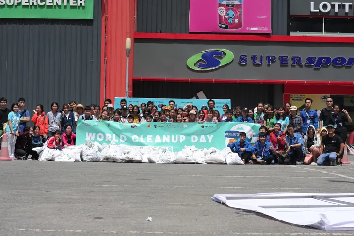 World Cleanup Day: Cùng chung tay dọn sạch các bãi rác tự phát - Ảnh 1. World Cleanup Day: Cùng chung tay dọn sạch các bãi rác tự phát - Ảnh 1.