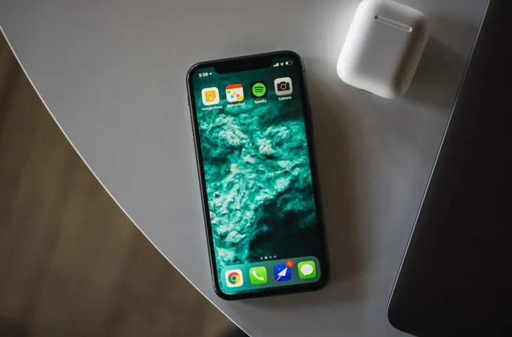 Tạm biệt Samsung, LG cũng có thể sản xuất màn hình OLED cho iPhone - Ảnh 1. Tạm biệt Samsung, LG cũng có thể sản xuất màn hình OLED cho iPhone - Ảnh 1.