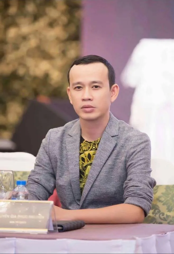 Chủ tịch Miss Earth tới Việt Nam tìm ứng viên dự thi Hoa hậu Trái đất 2018 - Ảnh 2. Chủ tịch Miss Earth tới Việt Nam tìm ứng viên dự thi Hoa hậu Trái đất 2018 - Ảnh 2.
