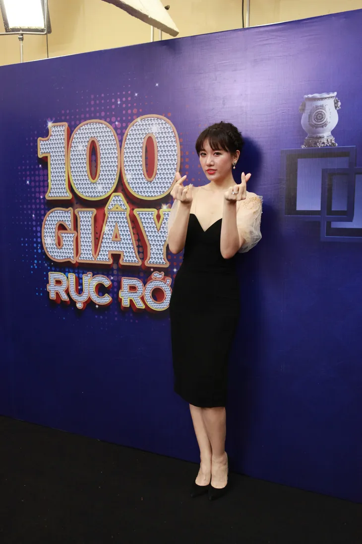 100 giây rực rỡ: Đại Nghĩa bất ngờ công khai tỏ tình Hari Won - Ảnh 9. 100 giây rực rỡ: Đại Nghĩa bất ngờ công khai tỏ tình Hari Won - Ảnh 9.