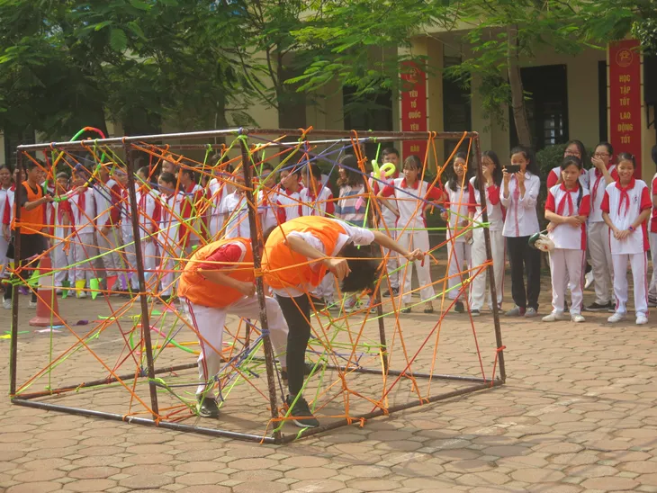 Thầy trò trường THCS Khương Mai gắn kết trong Ngày hội Trung thu 2018 - Ảnh 3. Thầy trò trường THCS Khương Mai gắn kết trong Ngày hội Trung thu 2018 - Ảnh 3.