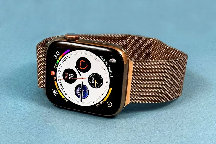 iPhone Xs ế ẩm, Watch Series 4 đắt khách - Ảnh 2.