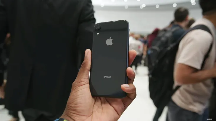 Cùng ngắm iPhone Xr để lựa chọn cho mình phương án tối ưu nhất - Ảnh 5. Cùng ngắm iPhone Xr để lựa chọn cho mình phương án tối ưu nhất - Ảnh 5.