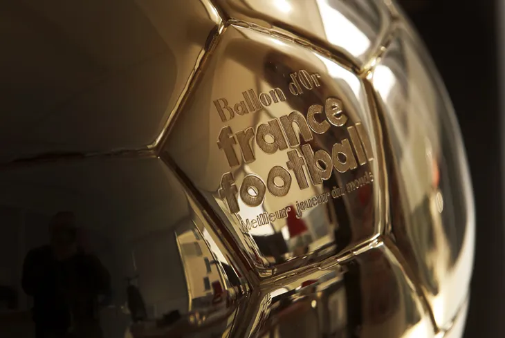 France Football sẽ trao danh hiệu Quả bóng vàng nữ từ năm 2018 - Ảnh 2. France Football sẽ trao danh hiệu Quả bóng vàng nữ từ năm 2018 - Ảnh 2.