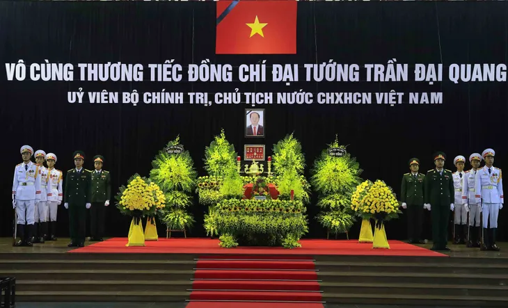 Cử hành trọng thể Lễ viếng Chủ tịch nước Trần Đại Quang - Ảnh 1. Cử hành trọng thể Lễ viếng Chủ tịch nước Trần Đại Quang - Ảnh 1.